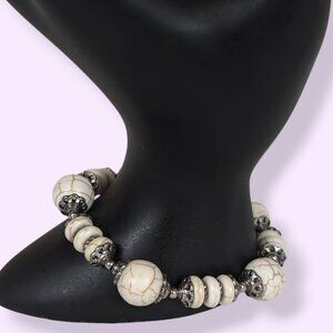 Bohemian Metallic Crackle Howlite Stretch Bracelet